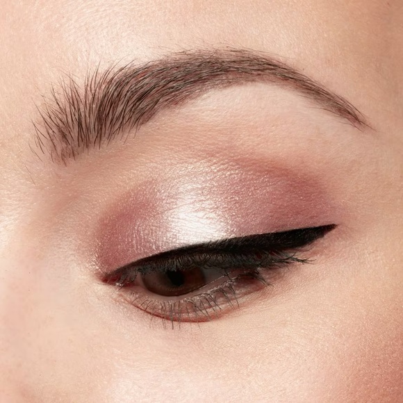 Stila Shimmer & Glow Liquid Eye Shadow in Grace Shimmering Rosy Taupe - Picture 6 of 9